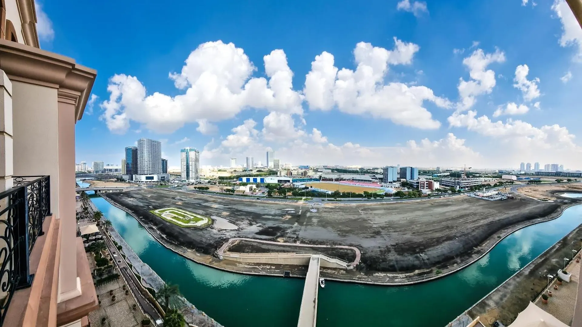 Prestigious Tower Living, Canal View, Sports Vibes, Proximity To Convenience Dubai 0*,